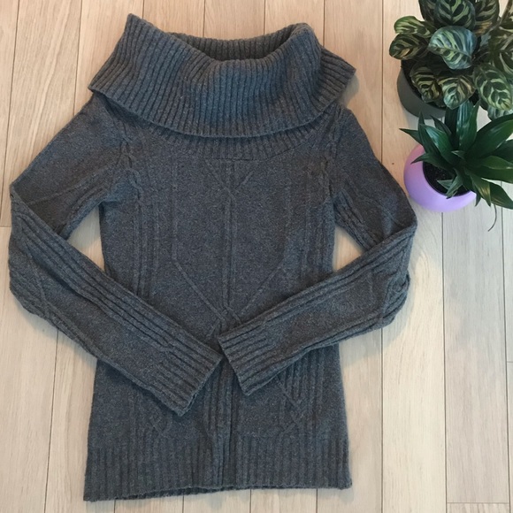 Le Chateau | Grey Cashmere-Blend Wool Sweater - Picture 1 of 6
